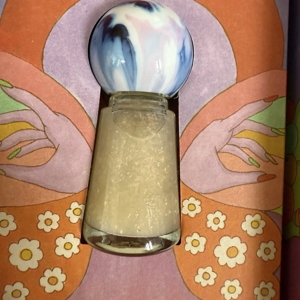 Pleasing Harry Styles Nail Polish Beige Glitter  Chrome 13mL NEW In Box